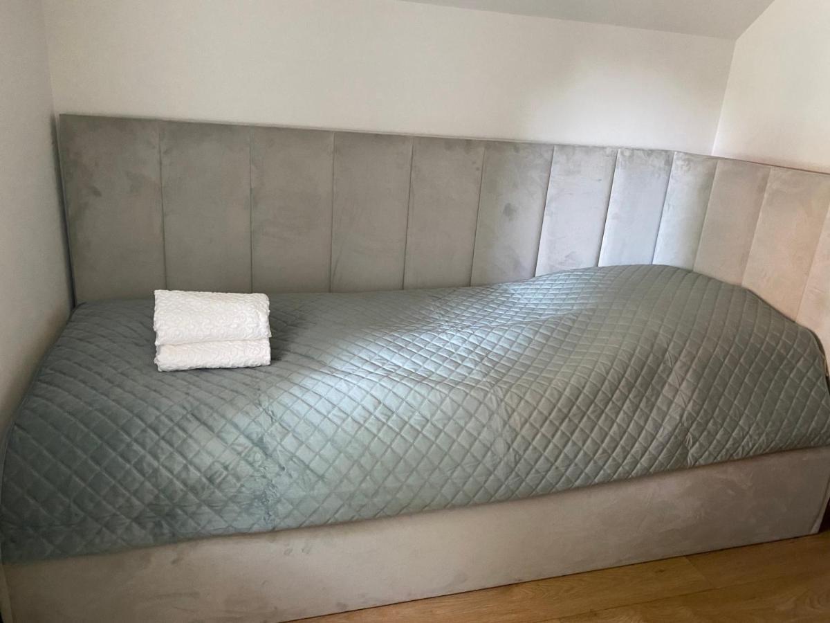 Apartamenty Przy Parku Szwedzkim Szczawno-Zdroj Dış mekan fotoğraf